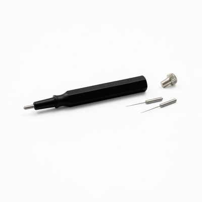 Oilers: Bergeon Black Oiler with Two Spare Needles, 5423-A - Bergeon